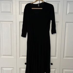 Midi casual black dress